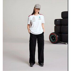 Stitched Mercedes AMG Petronas Womens 2023 Team Driver Tee White Size Medium Exc